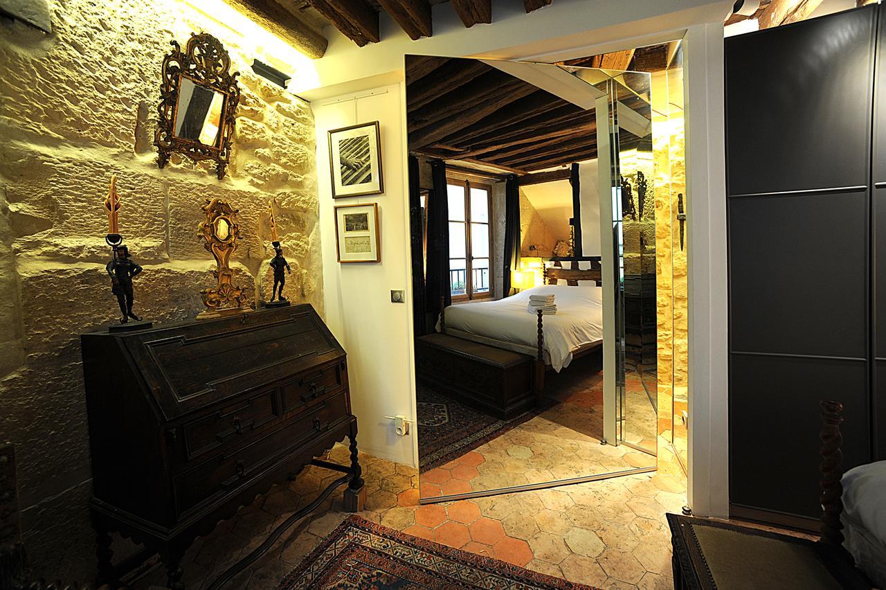 Beautiful Apartment In Historical Marais Paris Extérieur photo