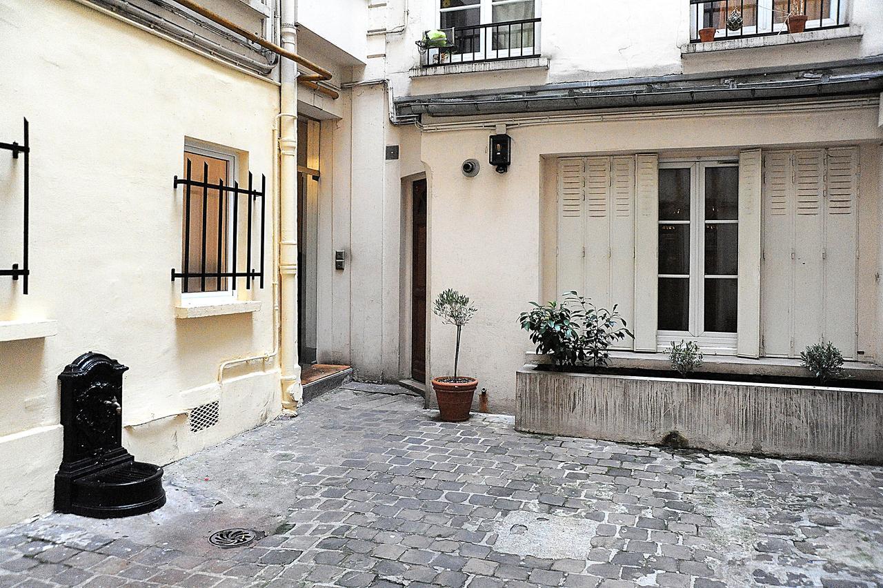 Beautiful Apartment In Historical Marais Paris Extérieur photo
